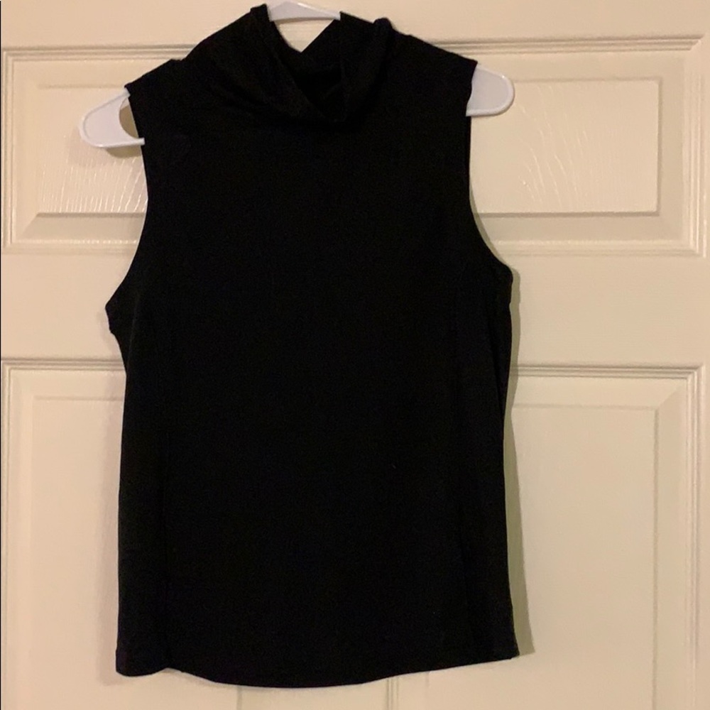 Lululemon Black Sleeveless Tank NWOT
